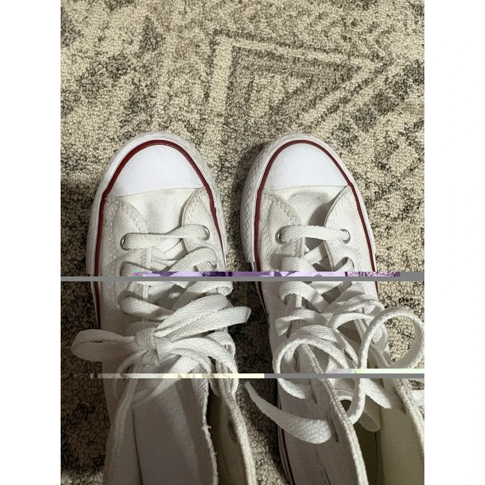 Girls High Top White Platform Converse Shoes Size 2.5